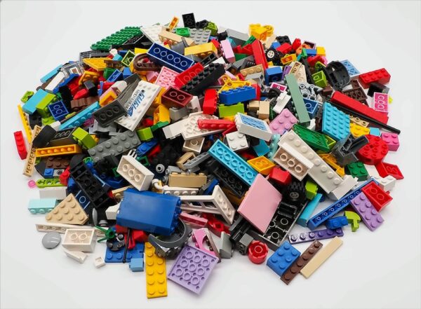 Lego Classic 1KG - Steine, Platten, Räder, Sondersteine gemischt - Kiloware